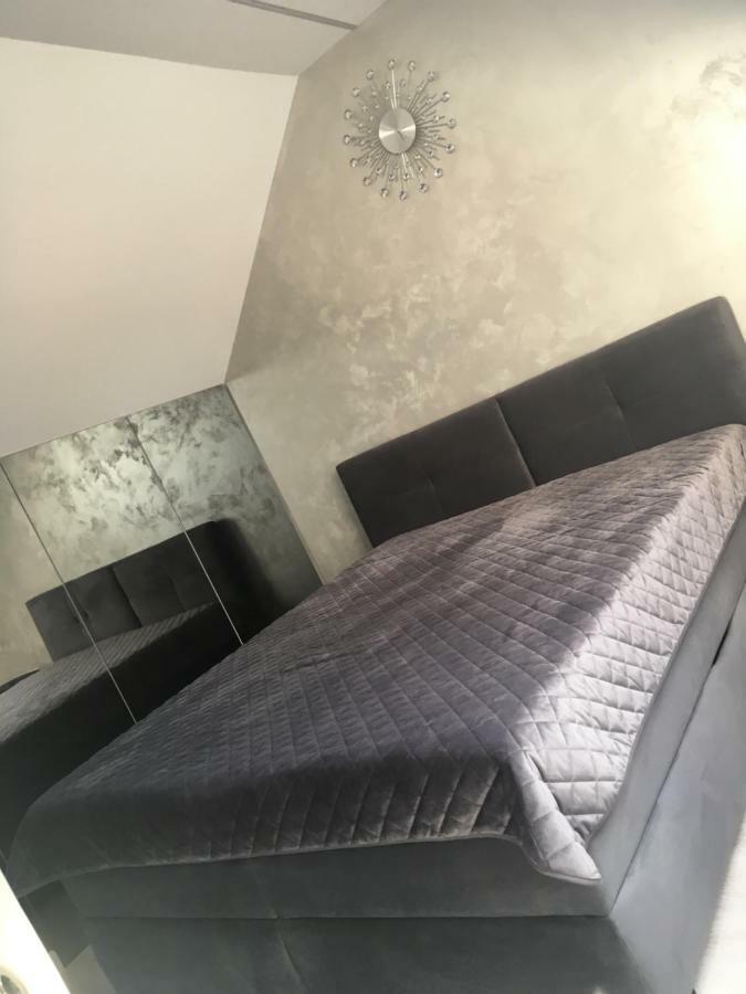Apartament Mnw Βαρσοβία Εξωτερικό φωτογραφία
